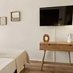 Modern Sea View -2br-4p- Saint-Tropez