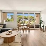 شقة Modern Sea View -2br-4p- *