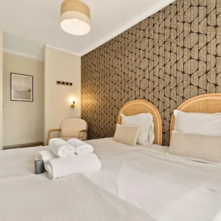 Modern Sea View -2br-4p- شقة