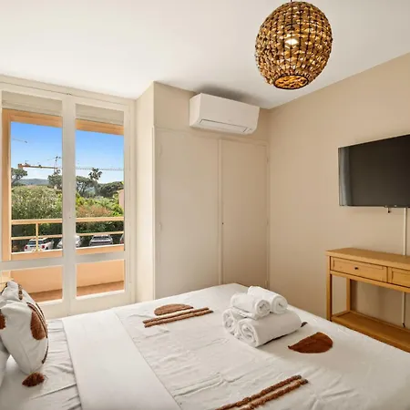 Modern Sea View -2br-4p- Apartamento