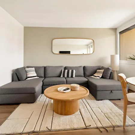 Modern Sea View -2br-4p- شقة سان تروبيه
